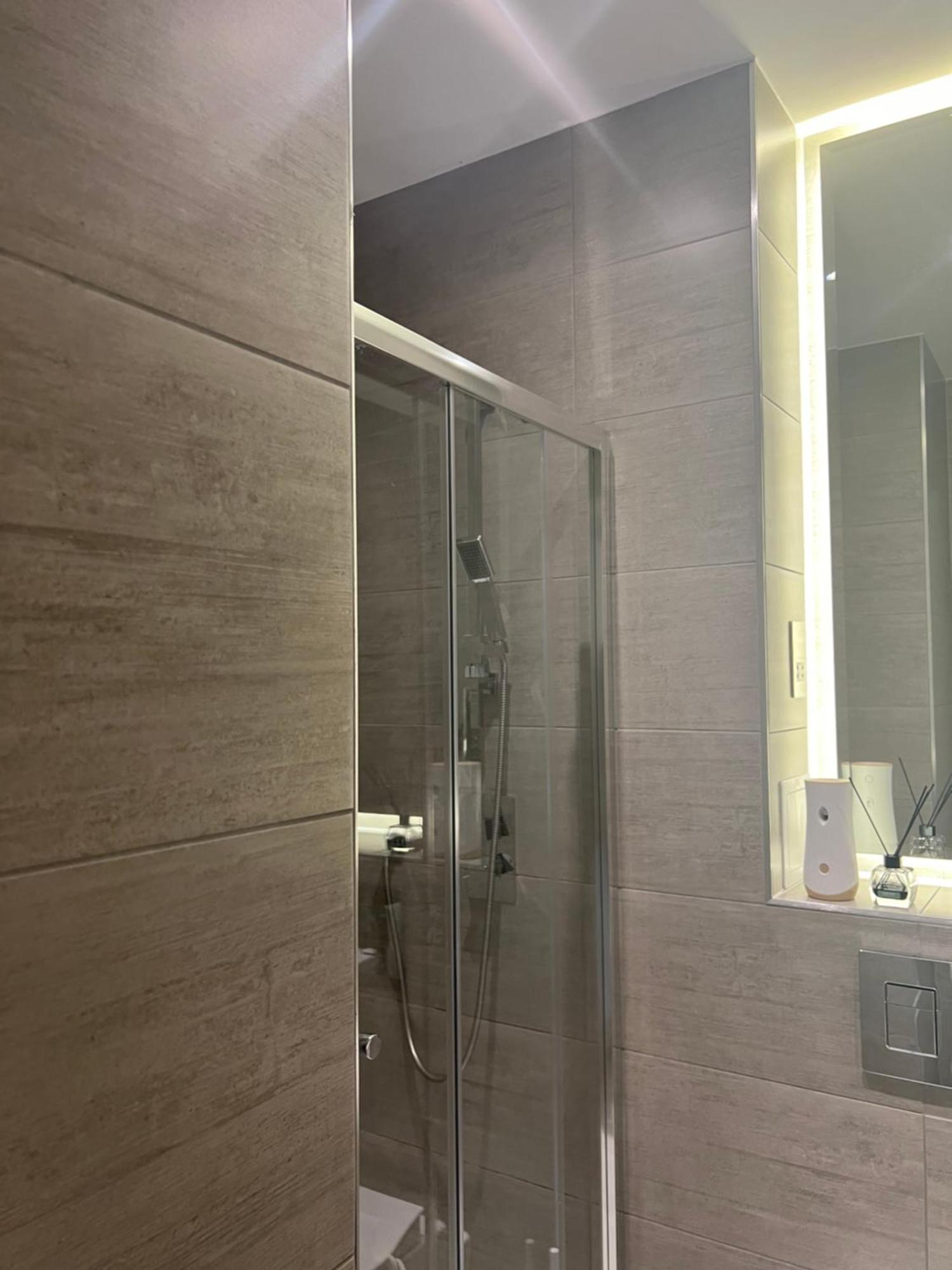 Luxurious Short Stay Flat In Milton Keynes Bagian luar foto